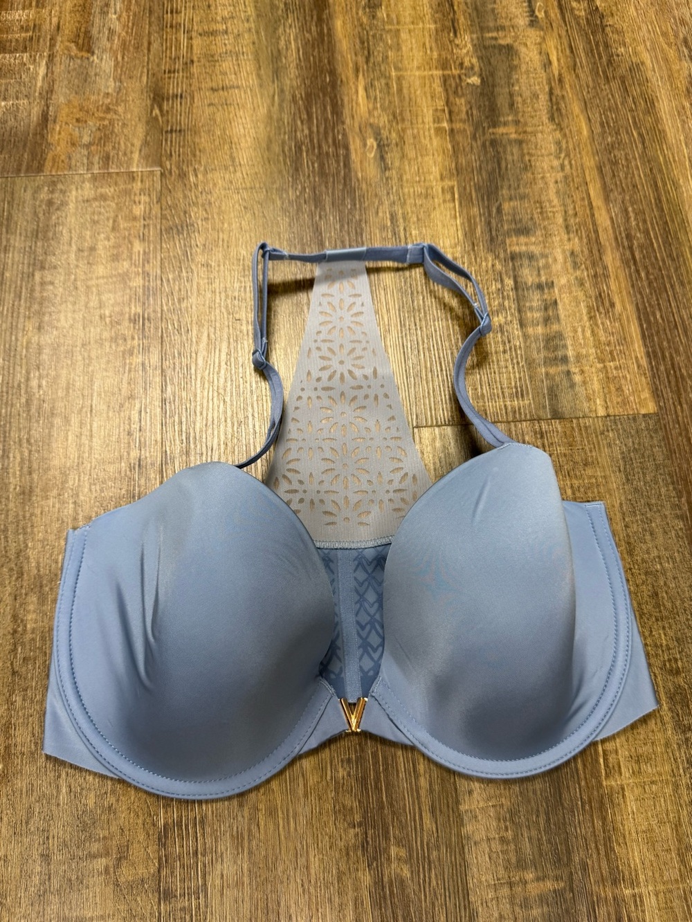 Victoria’s Secret Women's Light Blue Push-Up Racerback Bra 34DD